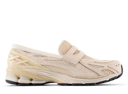 New Balance 1906L loafer